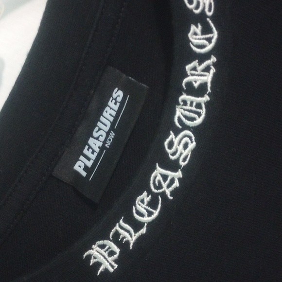 Pleasures Sorrow Embroidered Neckline Black Heavyweight Tee - Picture 12 of 13